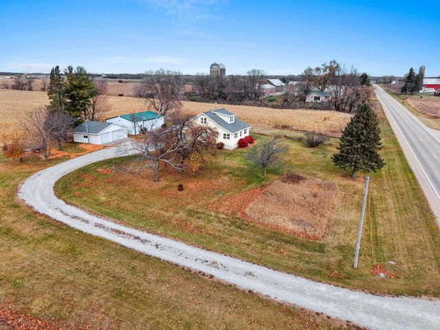 N3075 COUNTY RD C, Pulaski, WI 54162