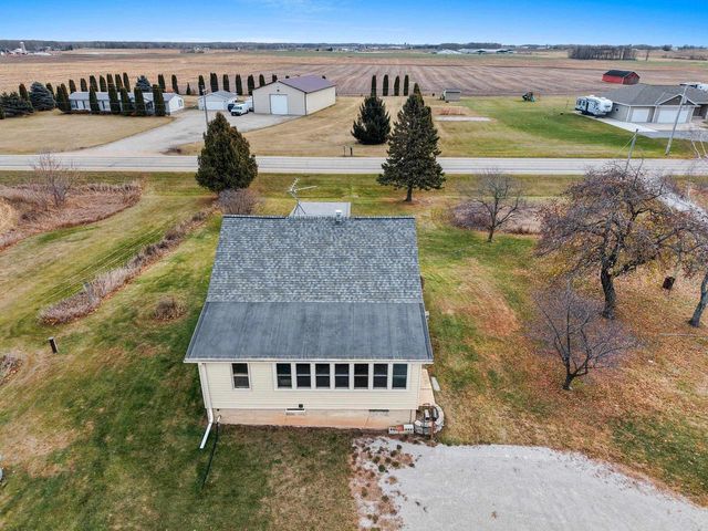N3075 COUNTY RD C, Pulaski, WI 54162