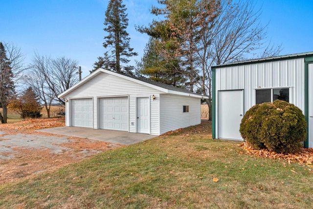 N3075 COUNTY RD C, Pulaski, WI 54162