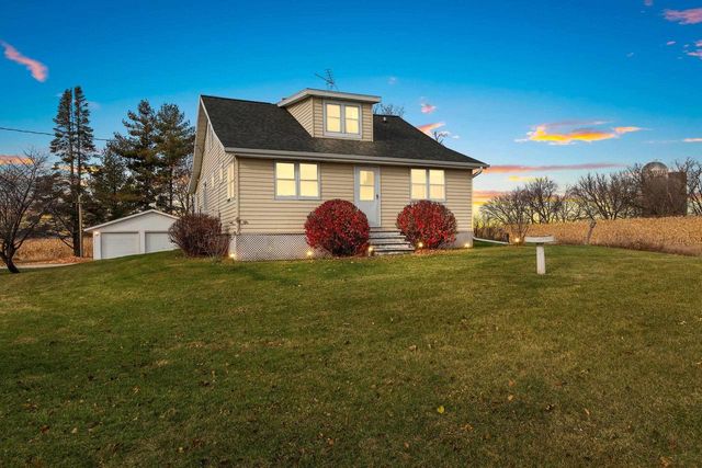 N3075 COUNTY RD C, Pulaski, WI 54162