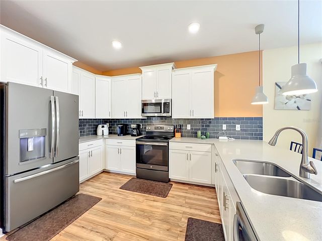 1573 MAIDSTONE COURT, Davenport, FL 33896