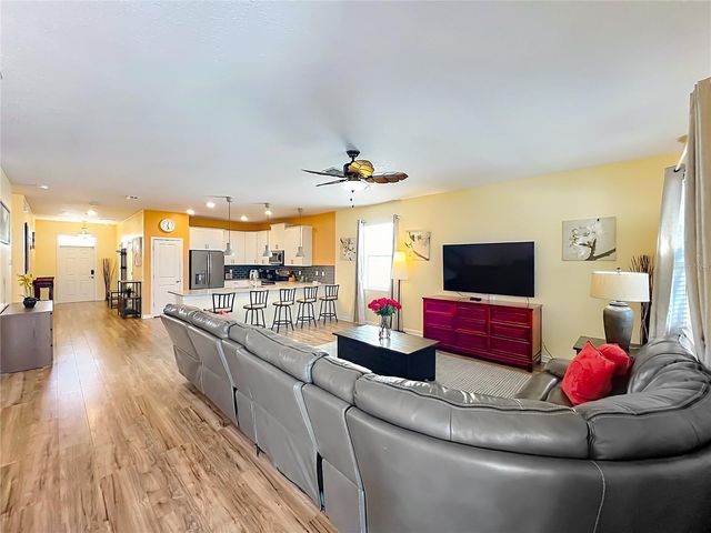 1573 MAIDSTONE COURT, Davenport, FL 33896