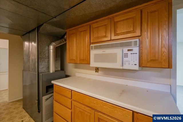 18441 SE Clinton St, Gresham, OR 97030