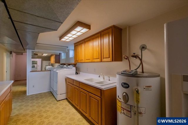 18441 SE Clinton St, Gresham, OR 97030