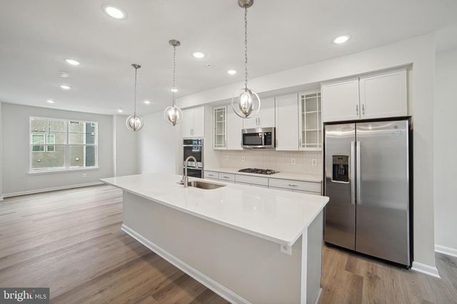 2513 GATWICK LN, Frederick, MD 21701