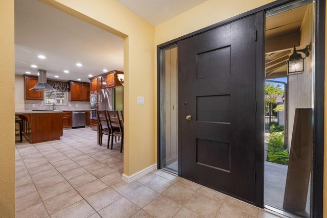 3305 Appaloosa Ct, Modesto, CA 95356