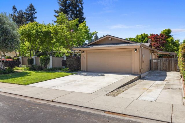 3305 Appaloosa Ct, Modesto, CA 95356