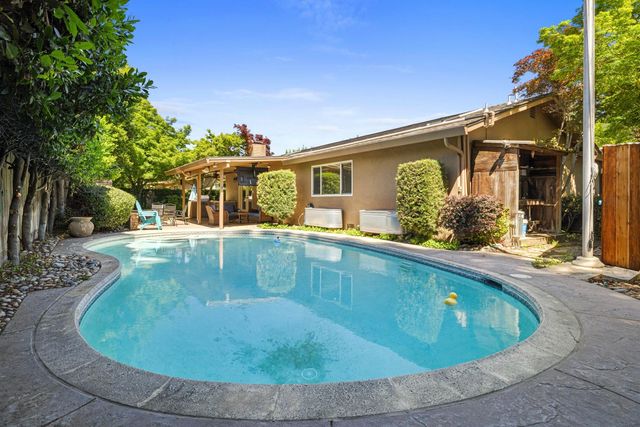 3305 Appaloosa Ct, Modesto, CA 95356