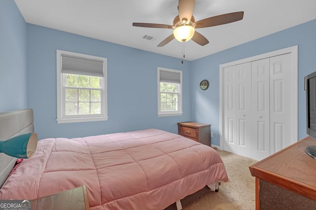 2694 Elmhurst Court NW, Kennesaw, GA 30152