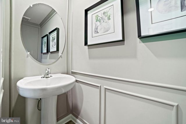 132 CHARING CROSS DR, Stephens City, VA 22655