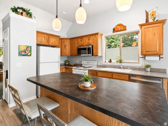 148 E STATION ST, Sandy, UT 84070
