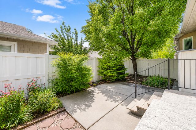 148 E STATION ST, Sandy, UT 84070