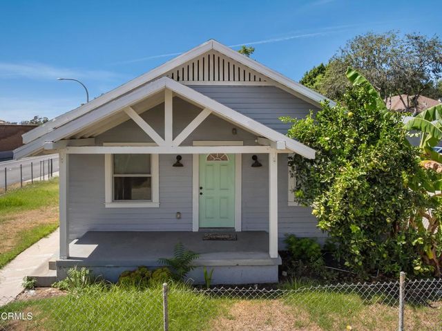 396 N Summit Avenue, Pasadena, CA 91103