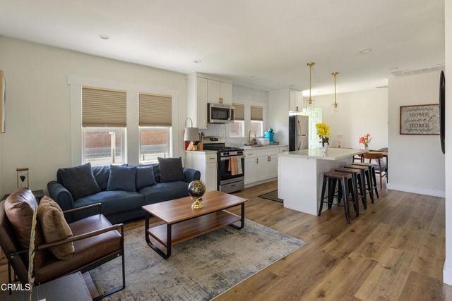 396 N Summit Avenue, Pasadena, CA 91103