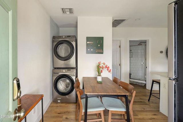 396 N Summit Avenue, Pasadena, CA 91103