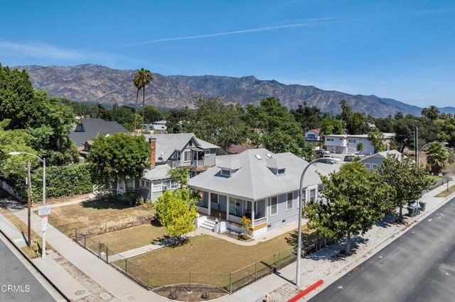 396 N Summit Avenue, Pasadena, CA 91103