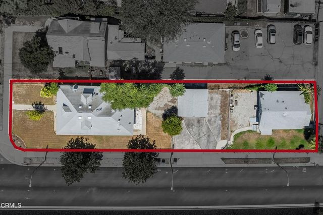 396 N Summit Avenue, Pasadena, CA 91103