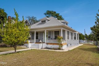 396 N Summit Avenue, Pasadena, CA 91103