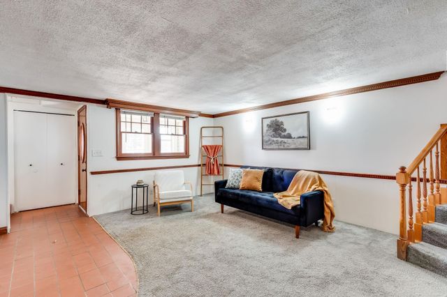 824 W Southerland Dr., Wichita, KS 67217