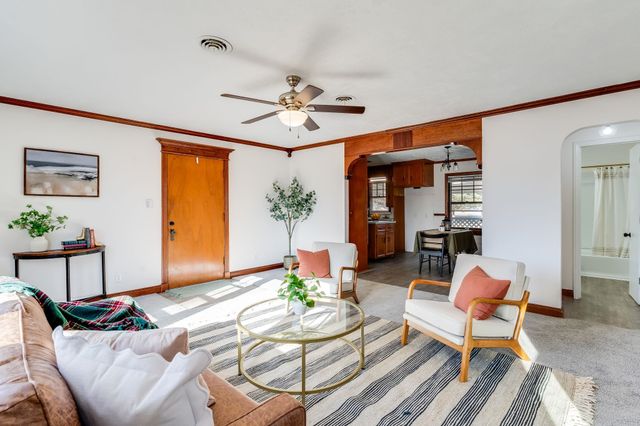 824 W Southerland Dr., Wichita, KS 67217