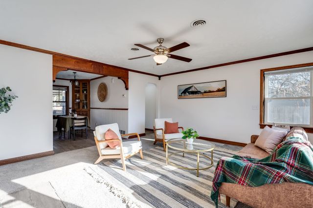 824 W Southerland Dr., Wichita, KS 67217