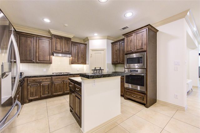 13606 Teal Bluff Lane, Houston, TX 77077