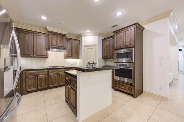 13606 Teal Bluff Lane, Houston, TX 77077