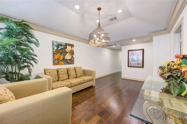13606 Teal Bluff Lane, Houston, TX 77077