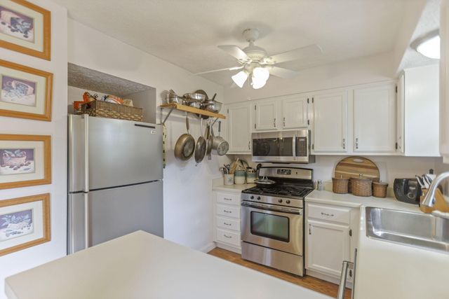 1143 Brookview Circle, Pickerington, OH 43147