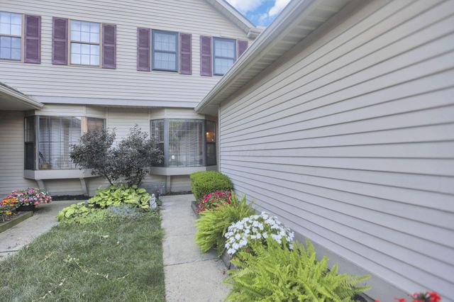 1143 Brookview Circle, Pickerington, OH 43147