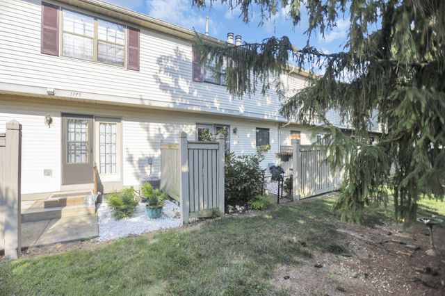 1143 Brookview Circle, Pickerington, OH 43147