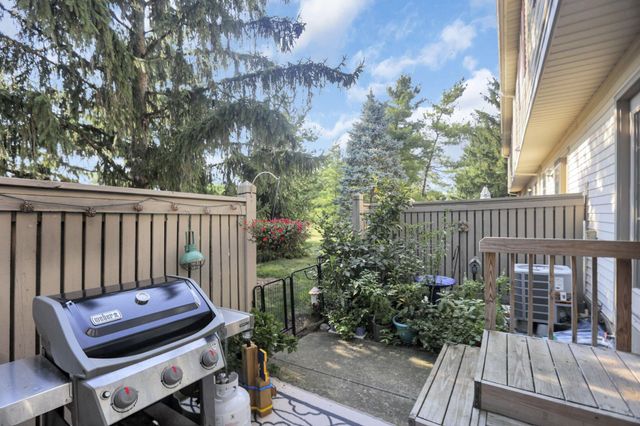 1143 Brookview Circle, Pickerington, OH 43147