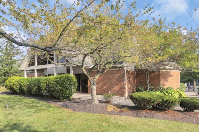 1143 Brookview Circle, Pickerington, OH 43147