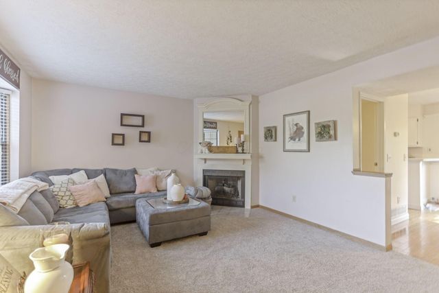 1143 Brookview Circle, Pickerington, OH 43147