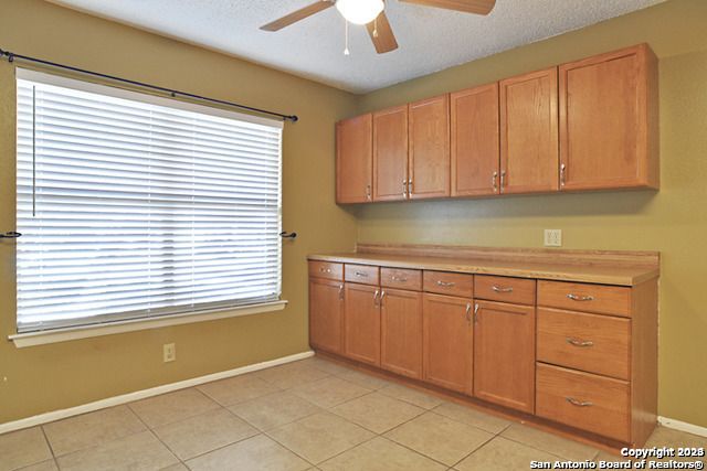 7318 CORIAN PARK DR, San Antonio, TX 78249