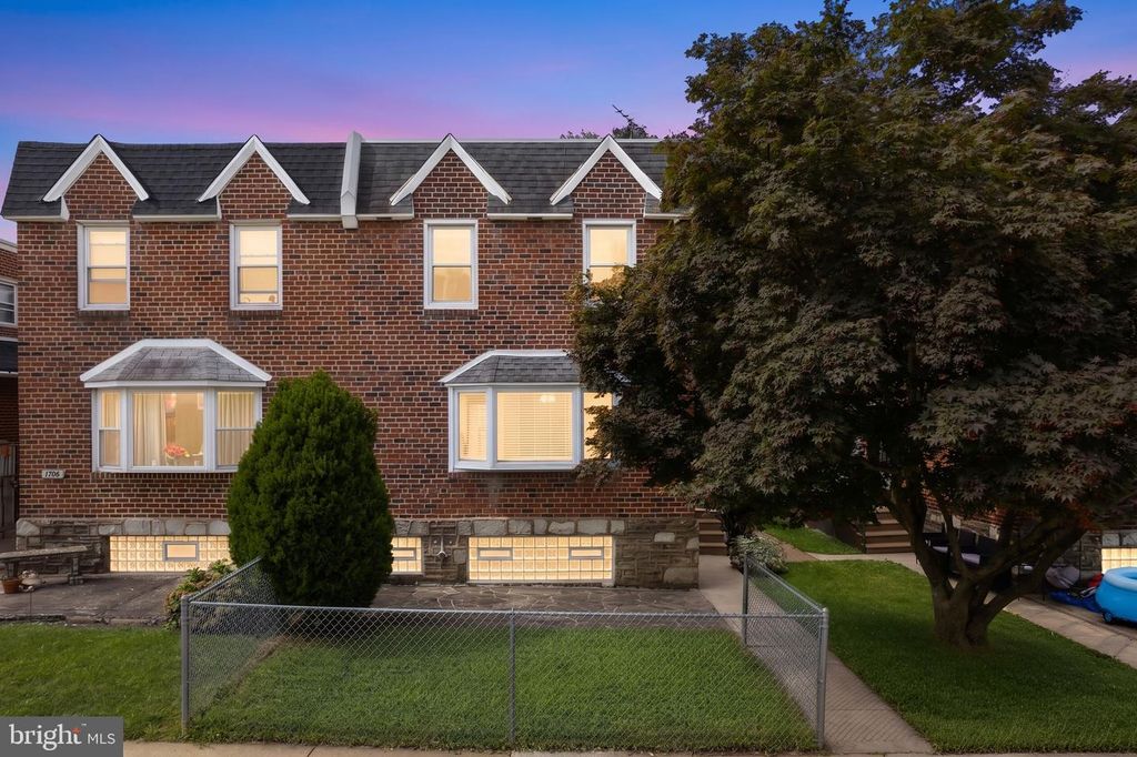 1704 FAUNCE ST, PHILADELPHIA, PA 19111 — exterior
