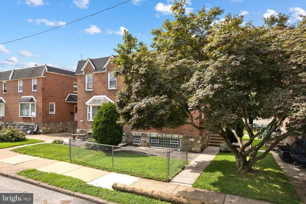 1704 FAUNCE ST, PHILADELPHIA, PA 19111 — photo 3