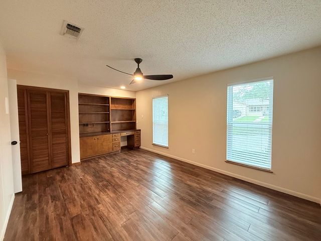 117 Spanish Oak Lane, Kerrville, TX 78028