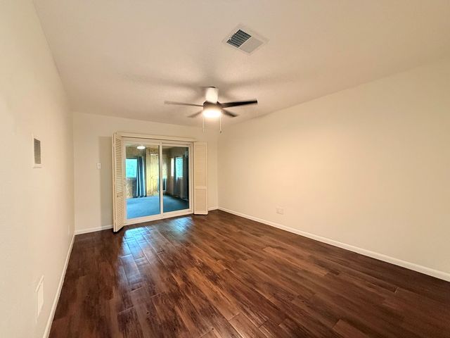 117 Spanish Oak Lane, Kerrville, TX 78028