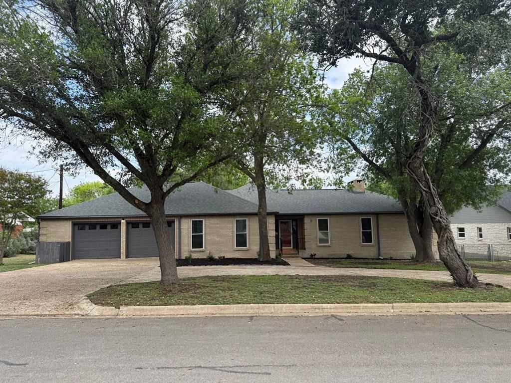 117 Spanish Oak Lane, Kerrville, TX 78028