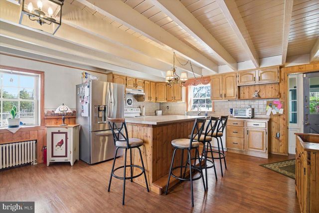 111 MINE RUN RD, Schwenksville, PA 19473