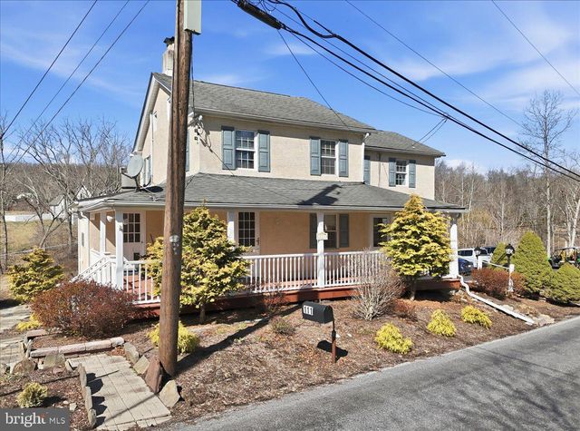 111 MINE RUN RD, Schwenksville, PA 19473
