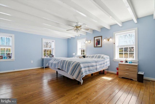 111 MINE RUN RD, Schwenksville, PA 19473