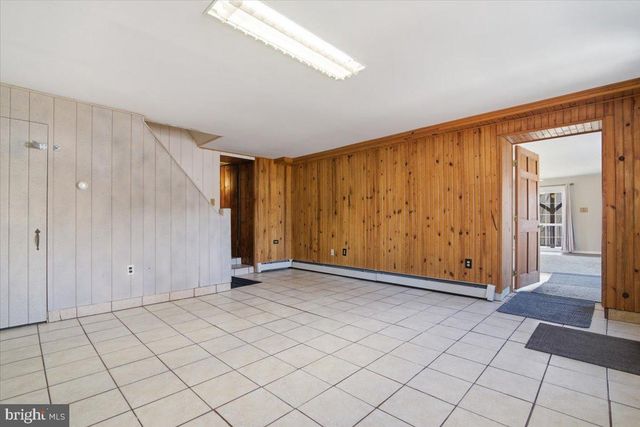 111 MINE RUN RD, Schwenksville, PA 19473