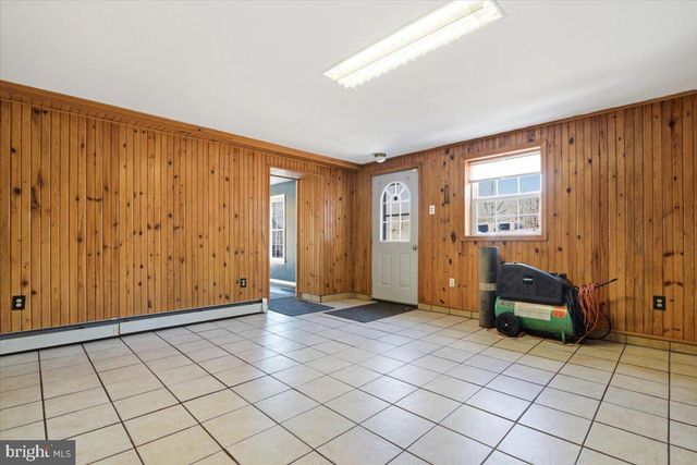 111 MINE RUN RD, Schwenksville, PA 19473