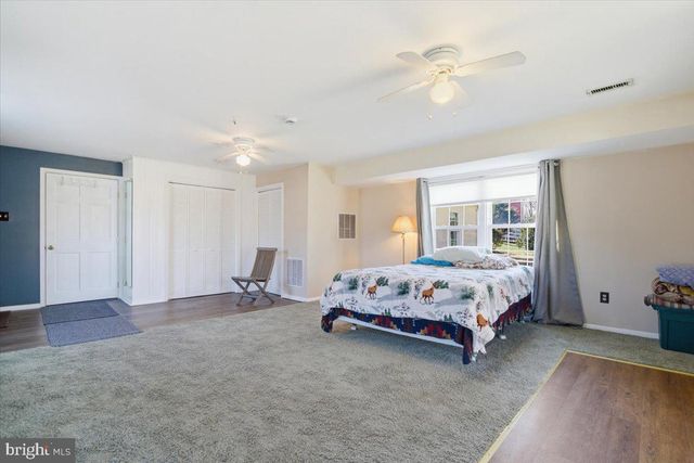 111 MINE RUN RD, Schwenksville, PA 19473