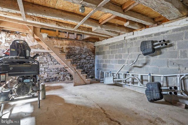 111 MINE RUN RD, Schwenksville, PA 19473