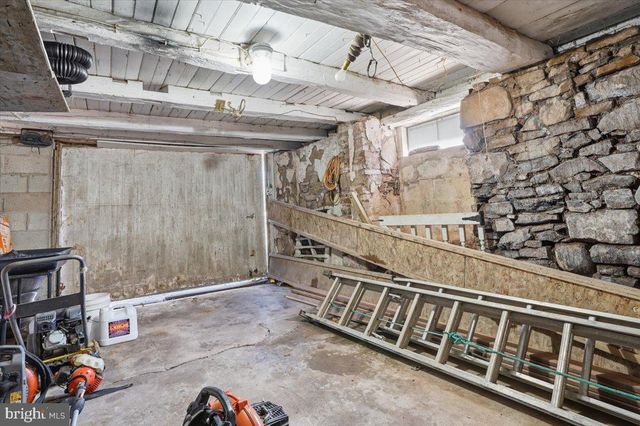 111 MINE RUN RD, Schwenksville, PA 19473