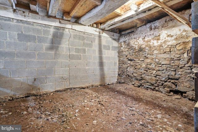 111 MINE RUN RD, Schwenksville, PA 19473