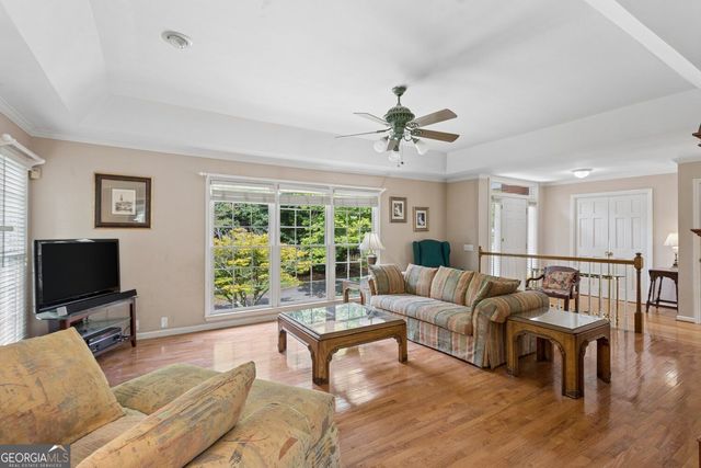 1802 Hunters Glen NE, Marietta, GA 30062
